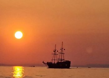 Sunset & snorkeling